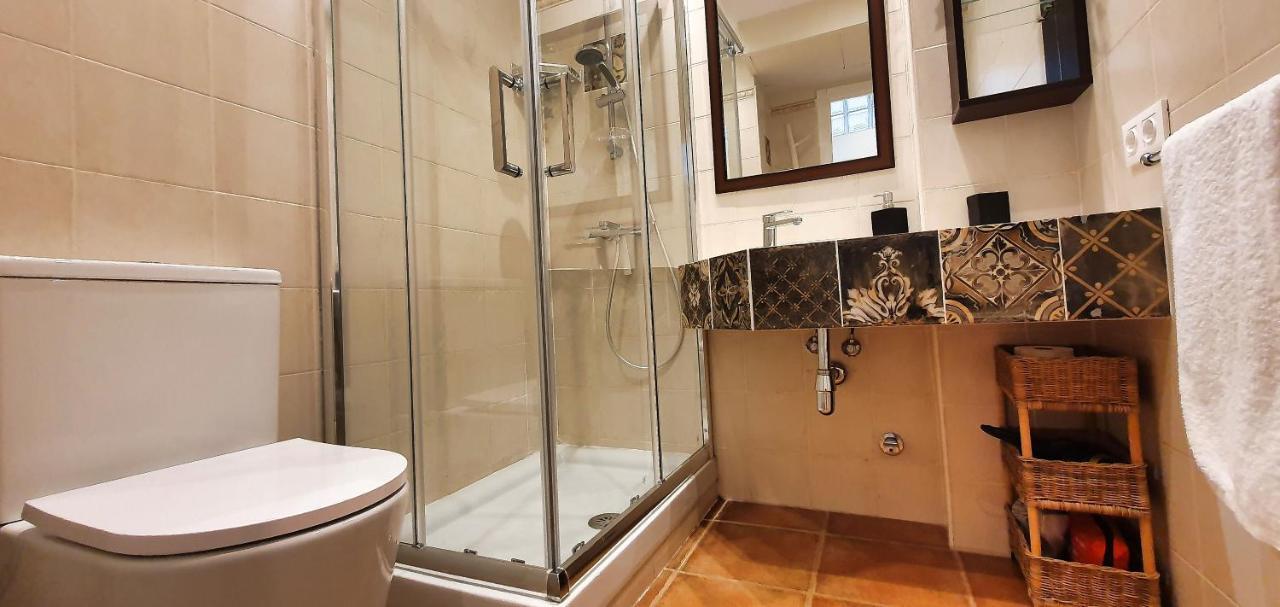 Apartamento Stunning On The Beachfront With Sea Views In Center. *